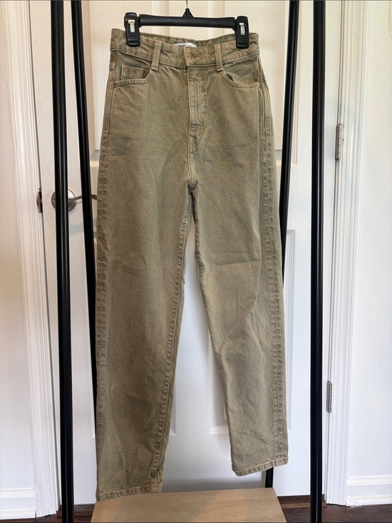 Zara Denim - Zara Women’s Straight Leg Jeans in Olive Green